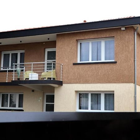 Villa Machlo Agen Exterior foto
